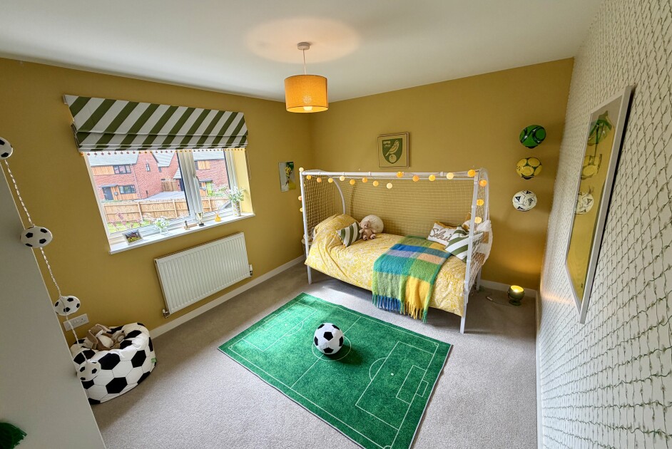 Dereham Showhouse Bedroom 3