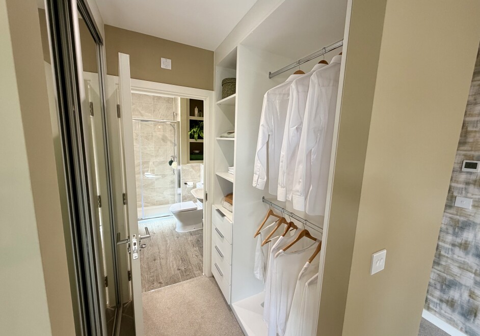 Dereham Showhouse, Master Bedroom, Dressing Room