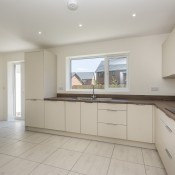 Kitchen 4