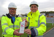 Award winner Tim Walsingham (left) with Abel Homes managing director Paul LeGrice 500px